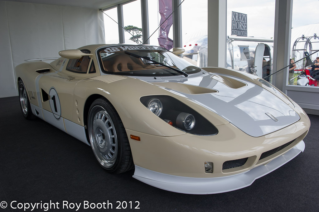 RWB_20120628_081022_D3Y3978