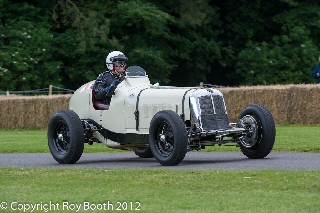 RWB_20120629_090114_D3Y4293