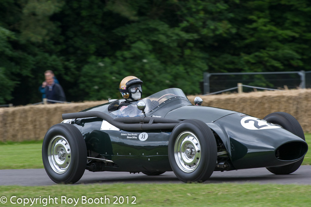 RWB_20120629_090226_D3Y4298